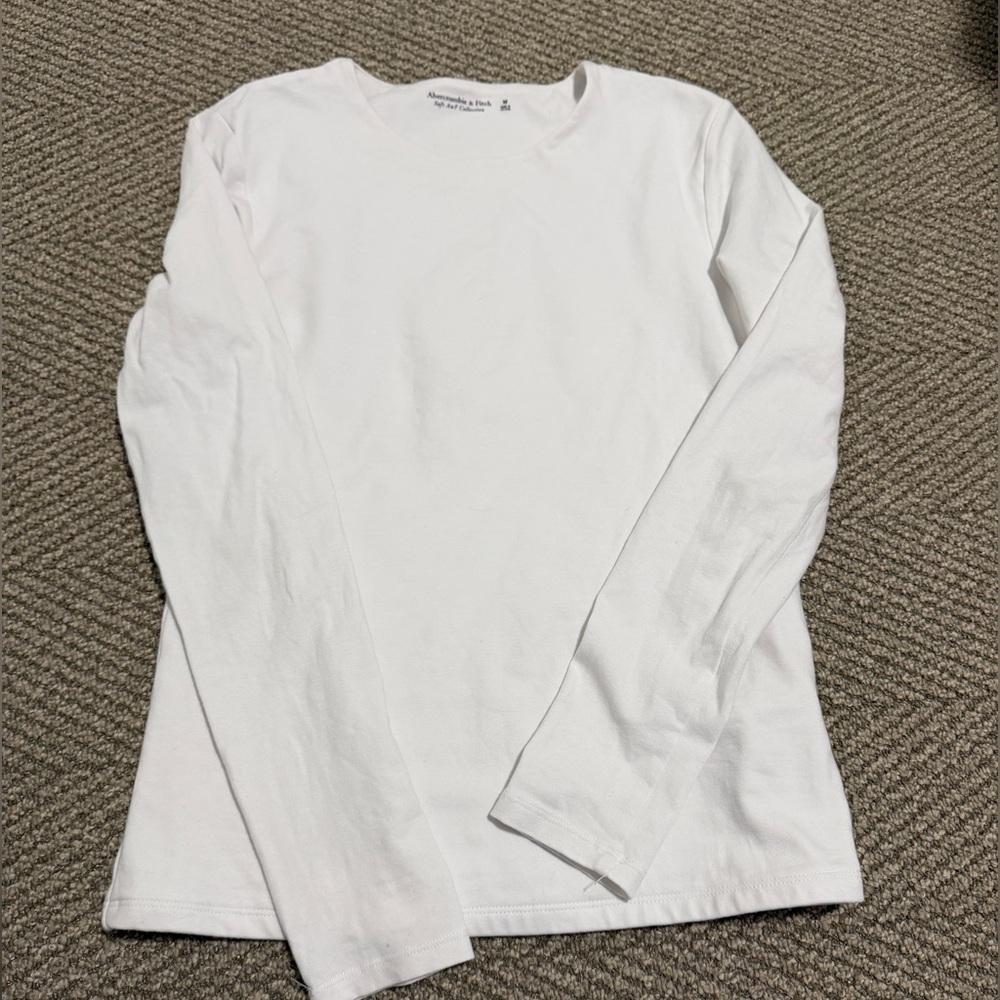 Abercrombie & Fitch Long Sleeve